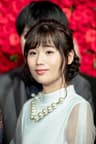 秋山ゆずき