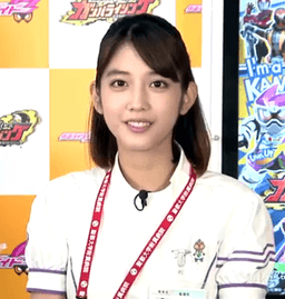 松田るかの顔写真
