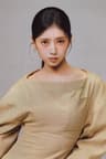中林里茉に似てるAV女優