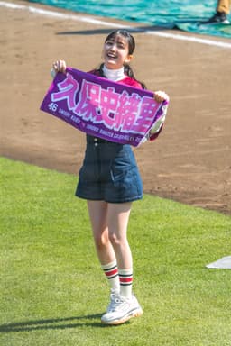 久保史緒里の顔写真