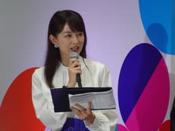 平井理央の顔写真