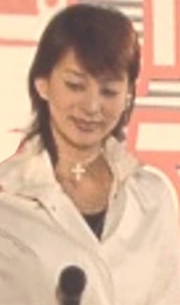 柴田倫世の顔写真