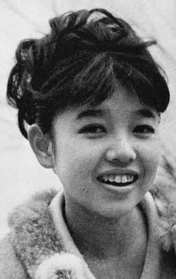 都はるみの顔写真