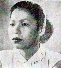 菅井きんの顔写真