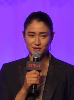 小雪の顔写真