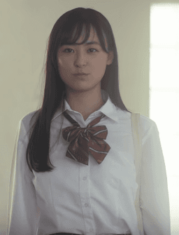 鈴木美羽の顔写真