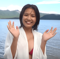 寺本莉緒の顔写真