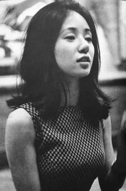 小川眞由美の顔写真