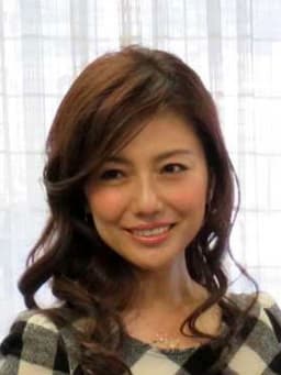 島谷ひとみの顔写真