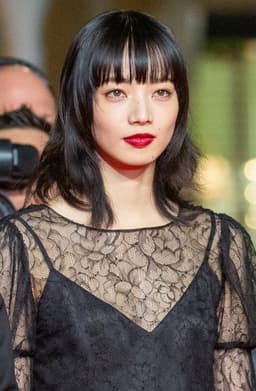 小松菜奈の顔写真