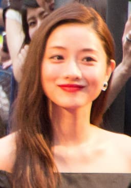 石原さとみの顔写真