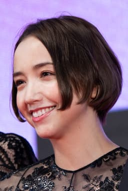 豊田エリーの顔写真