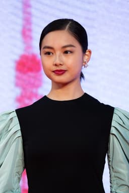 箭内夢菜の顔写真