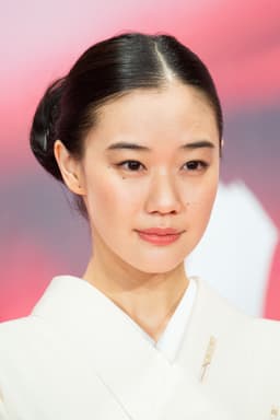 蒼井優の顔写真