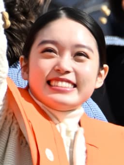 髙石あかりの顔写真